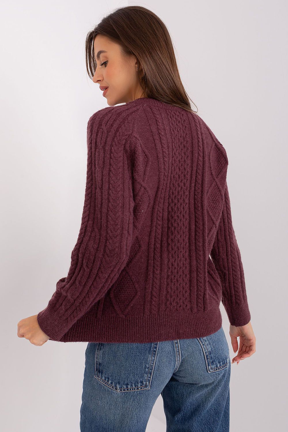  Cardigan model 186815 AT 
